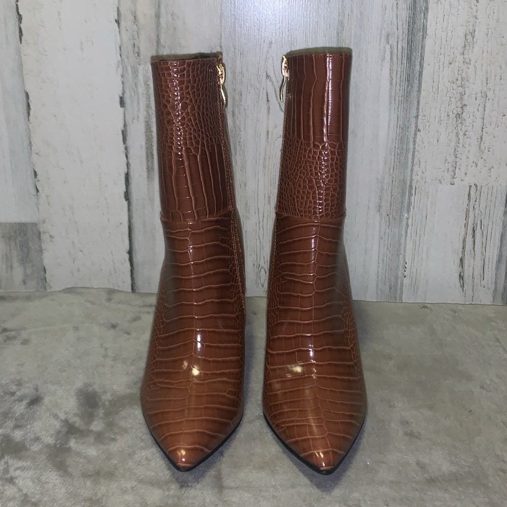 Lulus croc embossed GORGEOUS above ankle boots/booties NWOT! - Picture 5 of 8